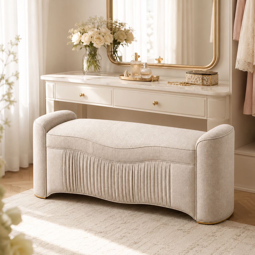 LdxcaHcv™ Halo Pleat Bench